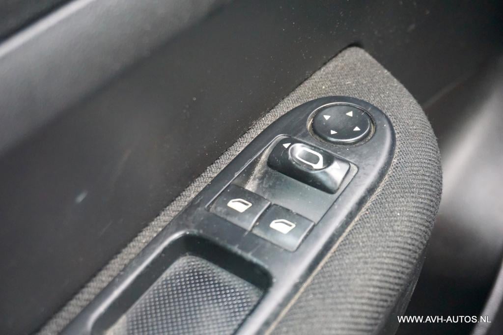 Peugeot 307 sw 1.6-16v premium