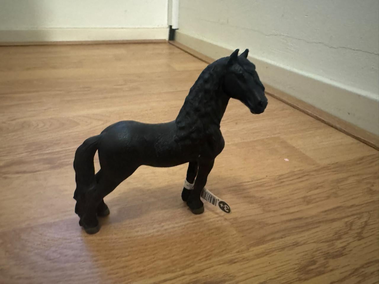 Schleich Friese paard zwart