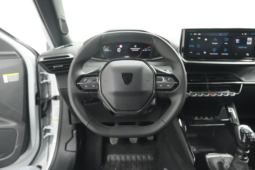 Peugeot 2008 puretech 100 allure | 360 camera | dodehoekdetectie | navigati