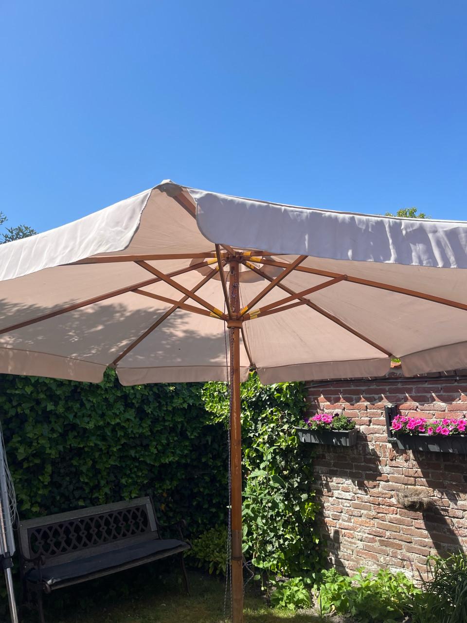 Parasol 280 cm doorsnee