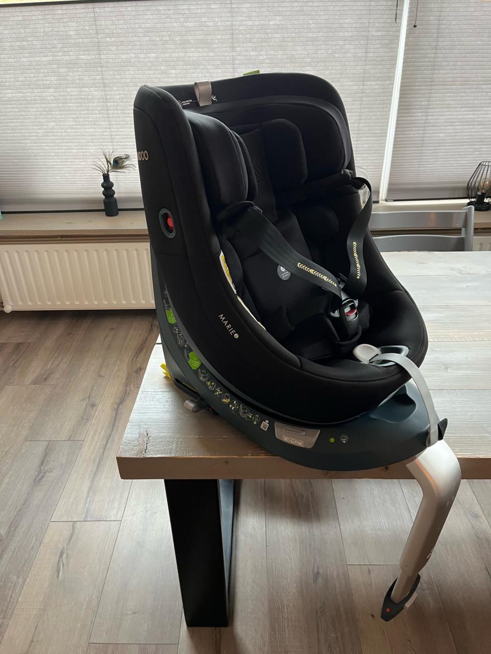 Swandoon Marie 3 kinderstoel zwart