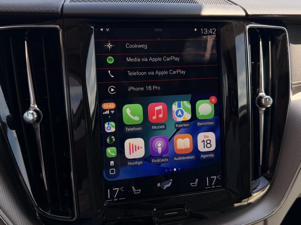 Volvo XC60 2.0 t8 twin engine awd inscription | harman kardon | pano. | ele