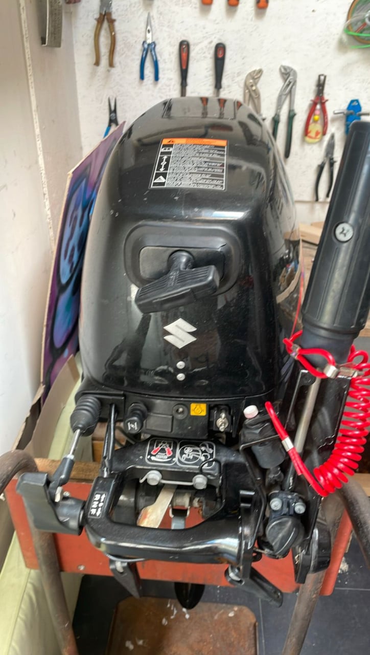 Suzuki 15