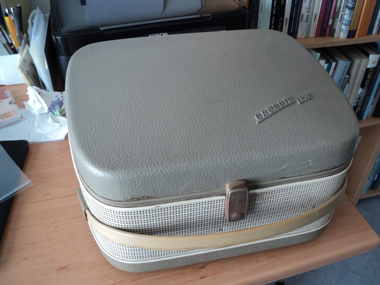 Grundig bandrecorder