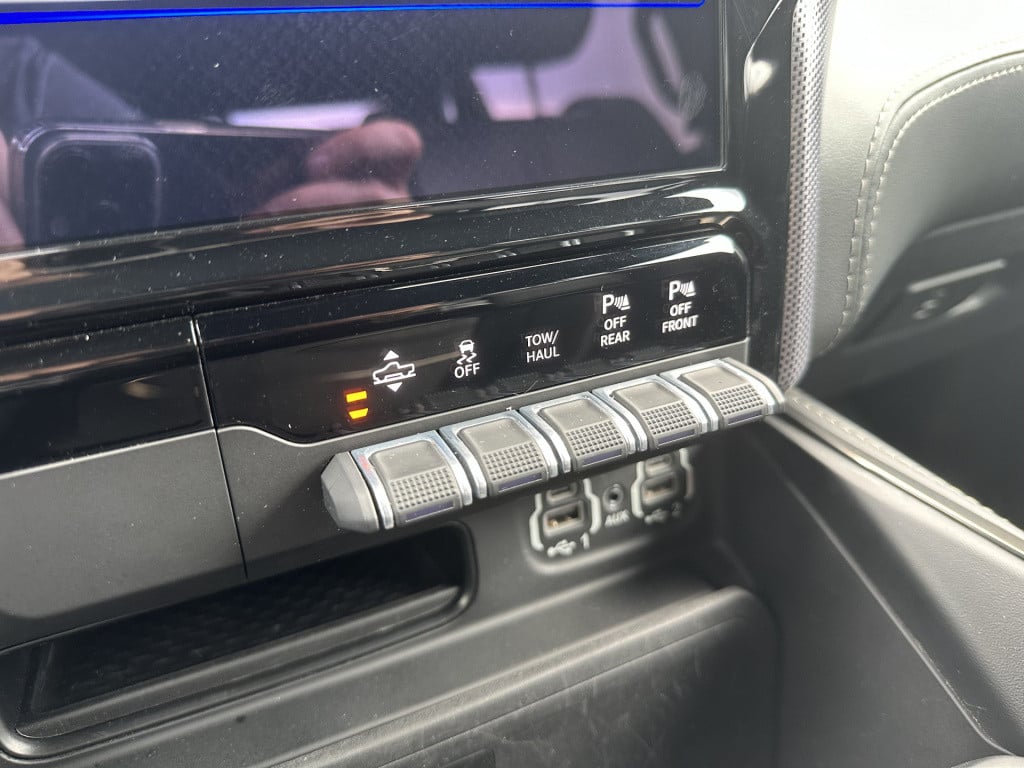 Dodge Ram 1500 5.7 v8 4x4 crew cab limited | nl-auto | 1e eigenaar | vol op