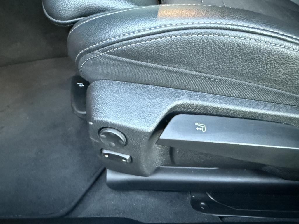 BMW 3-serie touring 330i automaat x-drive high executive