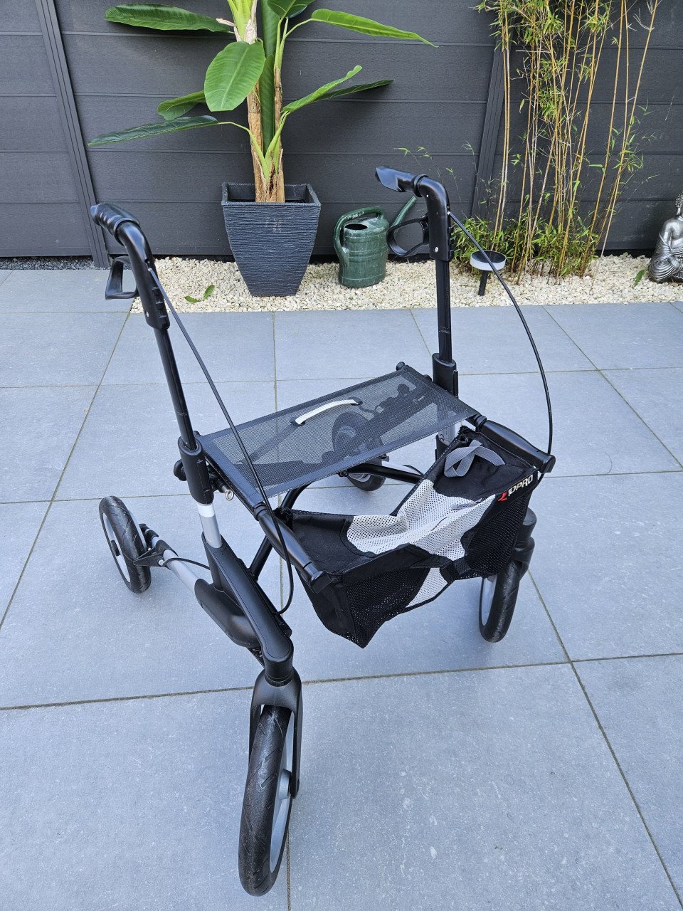 In zeer nette staat, mooie Rollator Topro Olympos incl topro tas maat S...