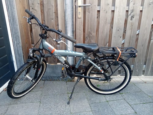 Batavus snake 20 inch
