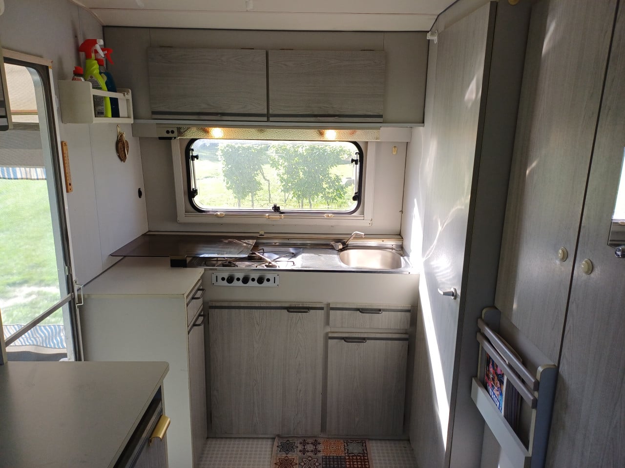 Caravan Beyerland vitesse 350/2 (lichtgewicht)