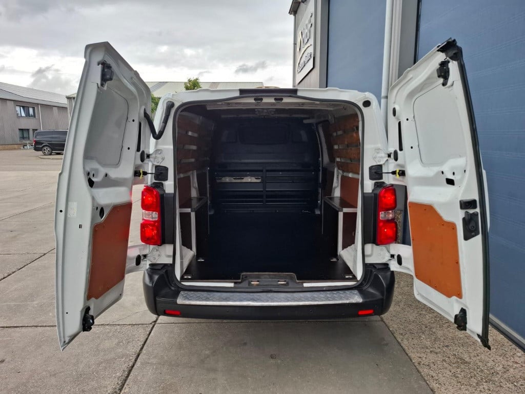 Opel Vivaro 1.5 cdti l2h1 edition l3h1 / airco / cruise controle / 3 zits /