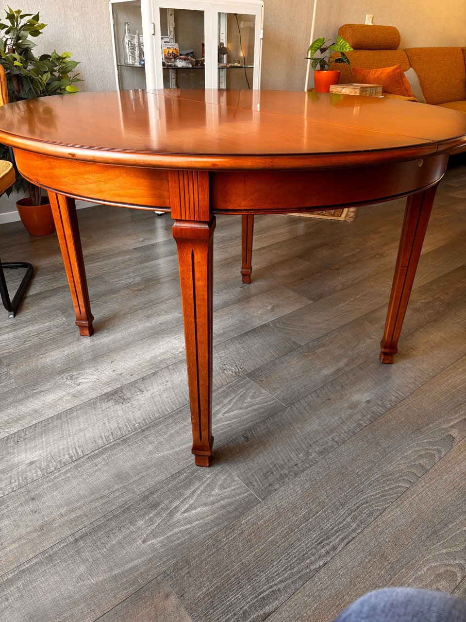 Eettafel kersen uitschuifbaar