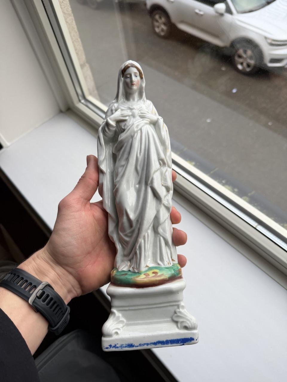 Beeldje Maria Porselein