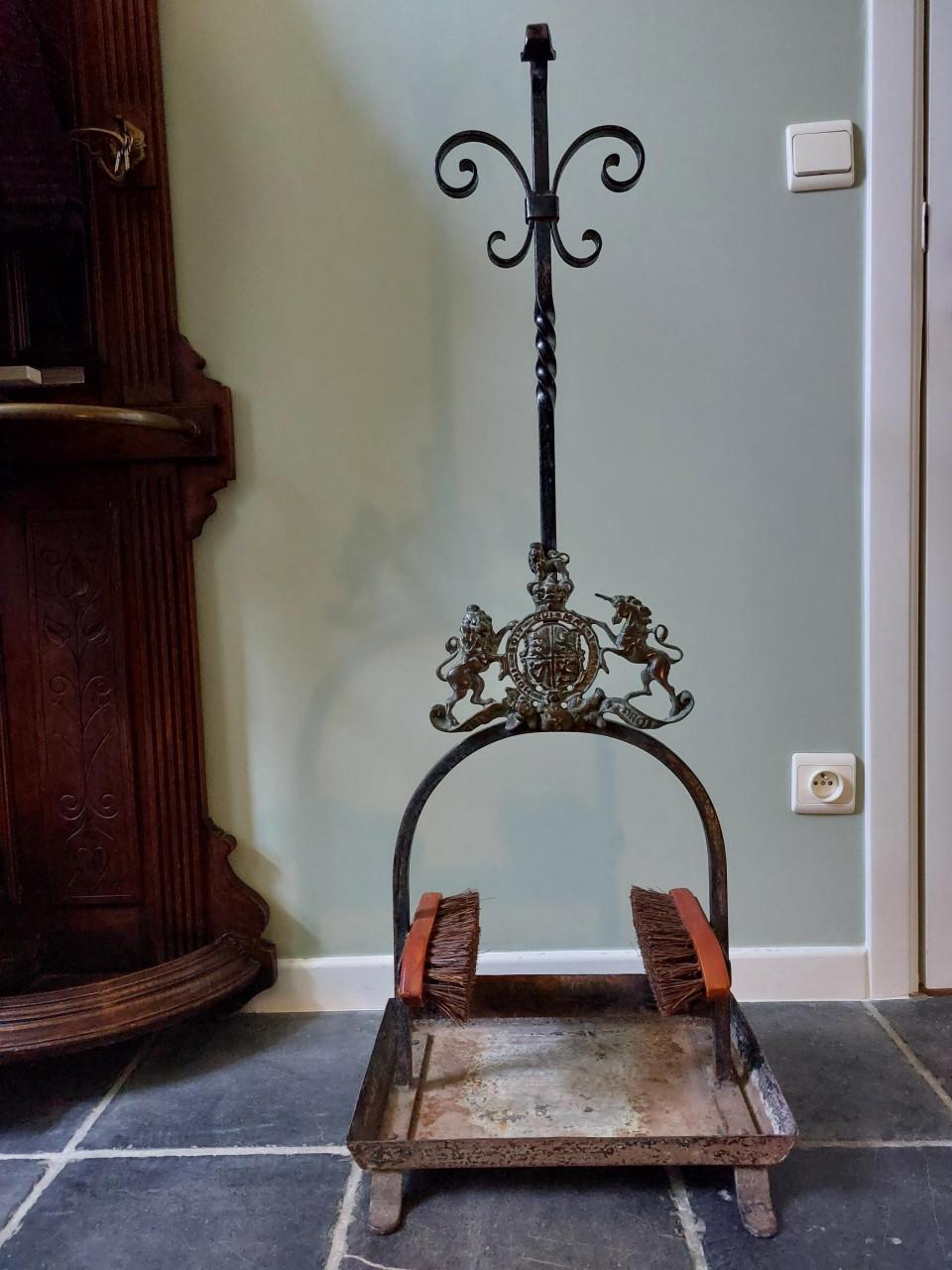 Antieke Engelse schoenenveger