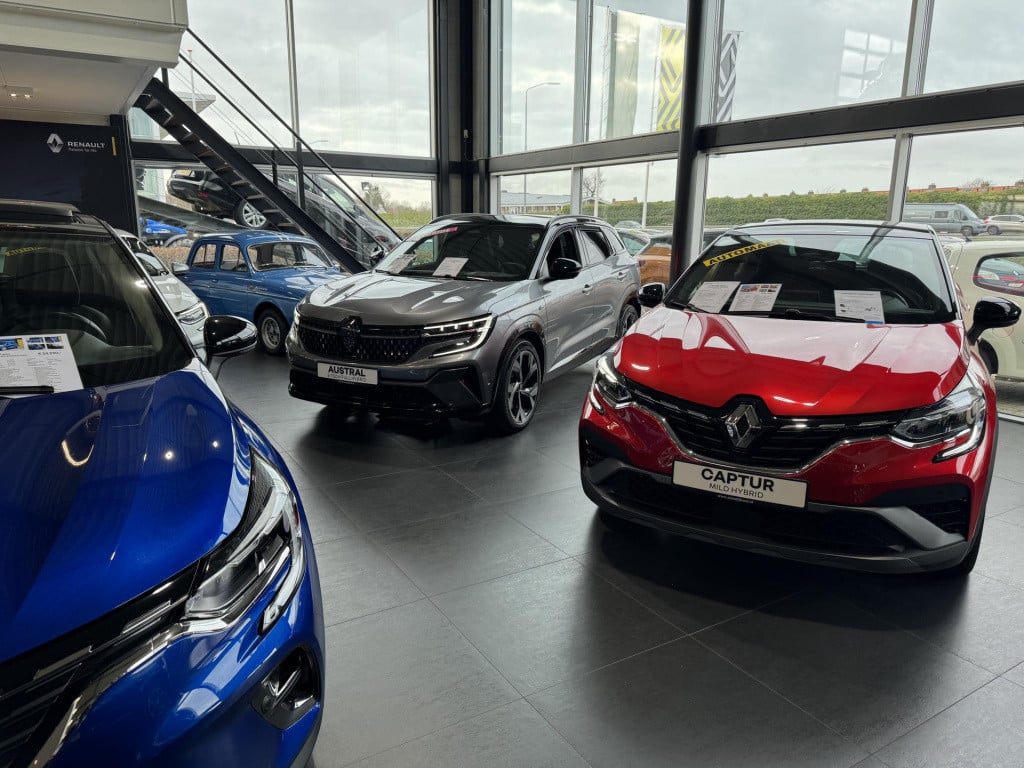 Renault Captur tce 120 edc automaat dynamique all season, camera, trekhaak,