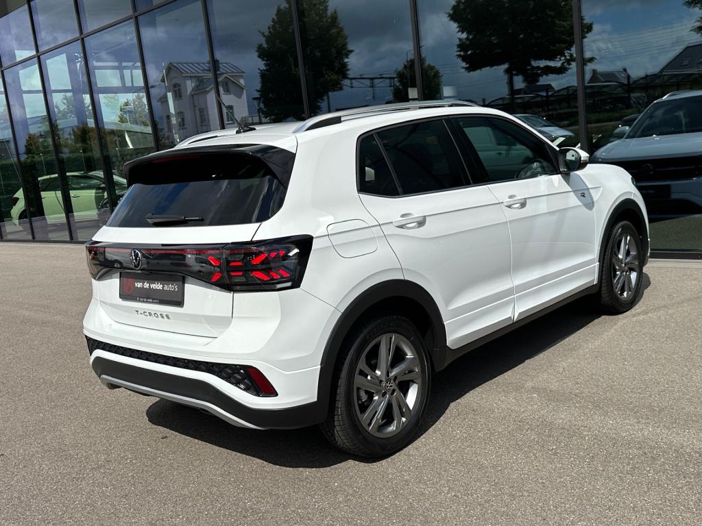 Volkswagen T-cross 1.5 tsi 150pk dsg r-line | camera | trekhaak | navi | ad