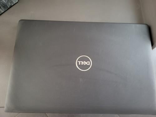 Te Koop zeer nette Dell Latitude 3520 in prima staat