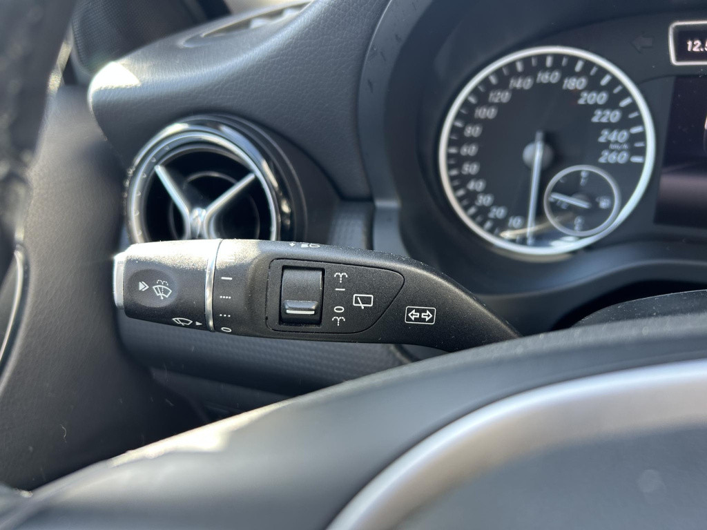 Mercedes-Benz A-Klasse 180 4u3 amg line|mooie staat