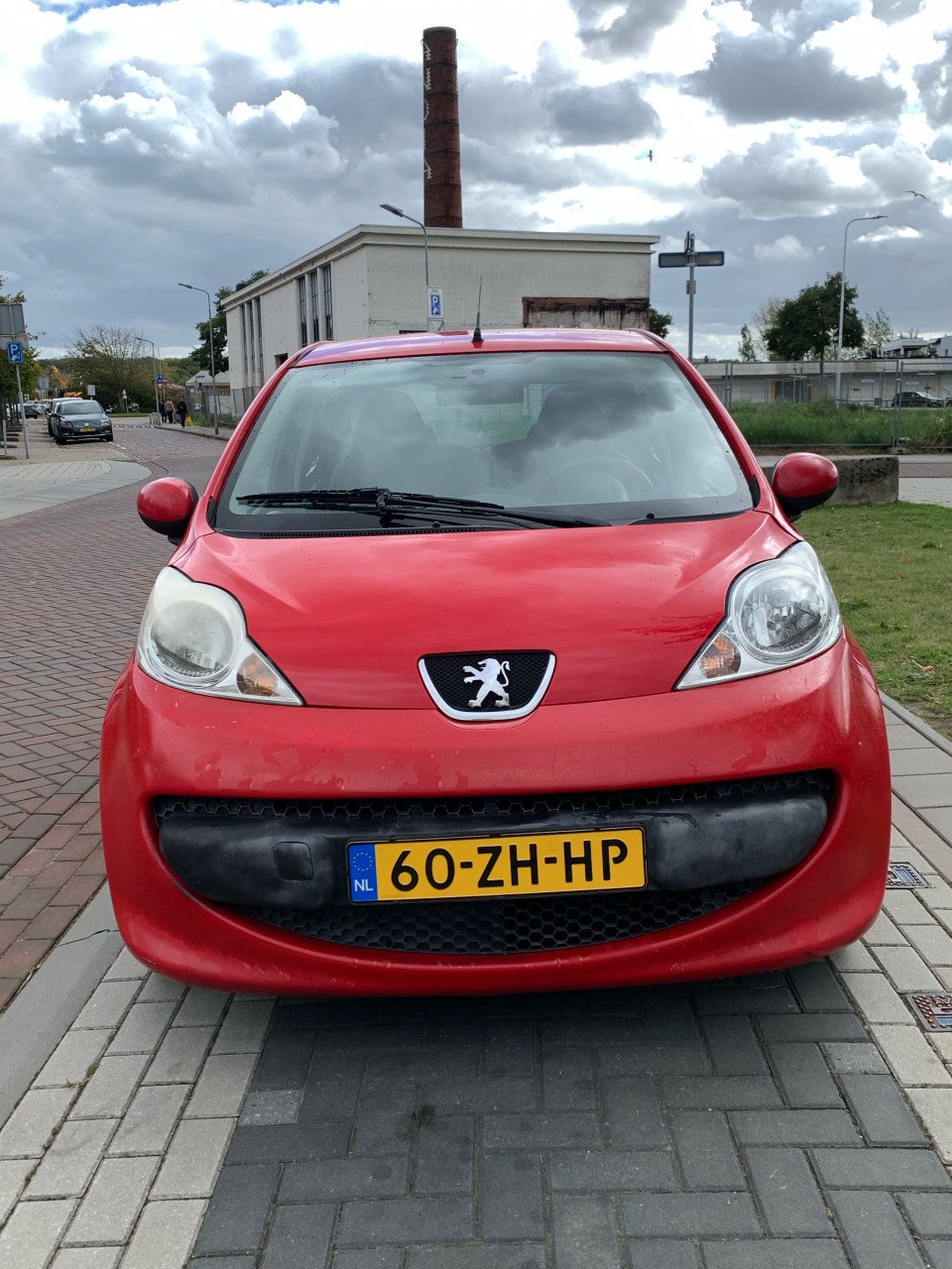 Peugeot 107 1.0 12V 5DR 2008 APK tot 16-03-2026