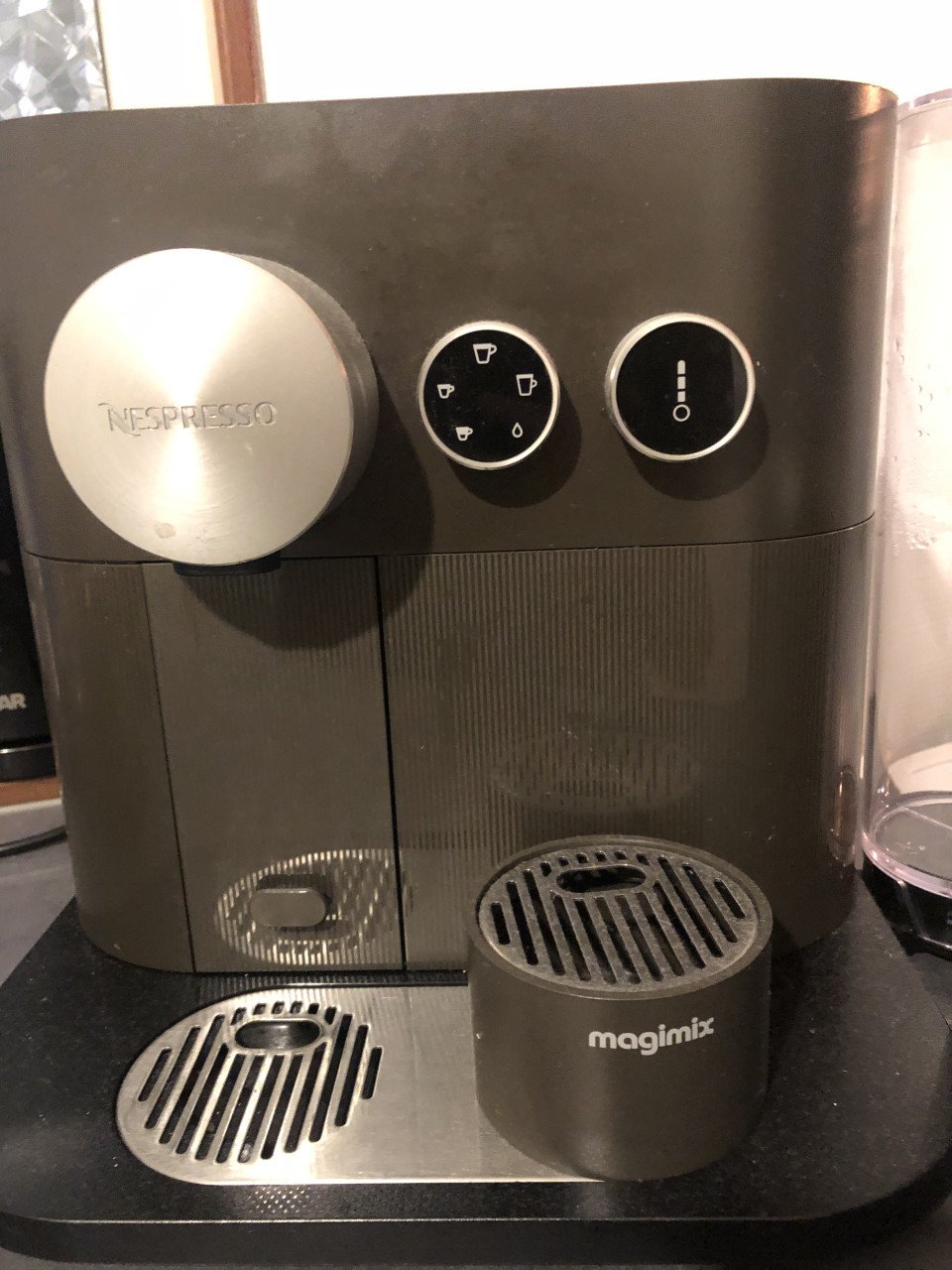 Nespresso Magimix met melkopschuimer