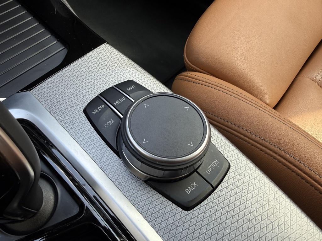BMW X3 xdrive20i launch - carbon swartz - vernasca leder - <3 -