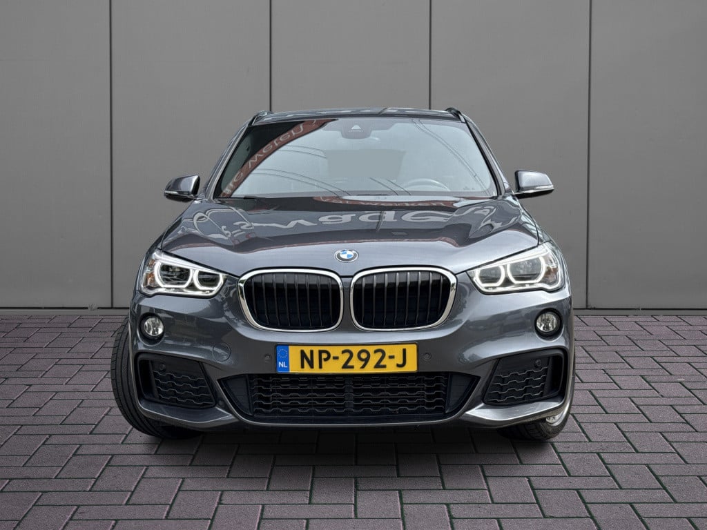 BMW X1 sdrive20i high executive m-sport | 1e eig | dealer oh | head-up | tr