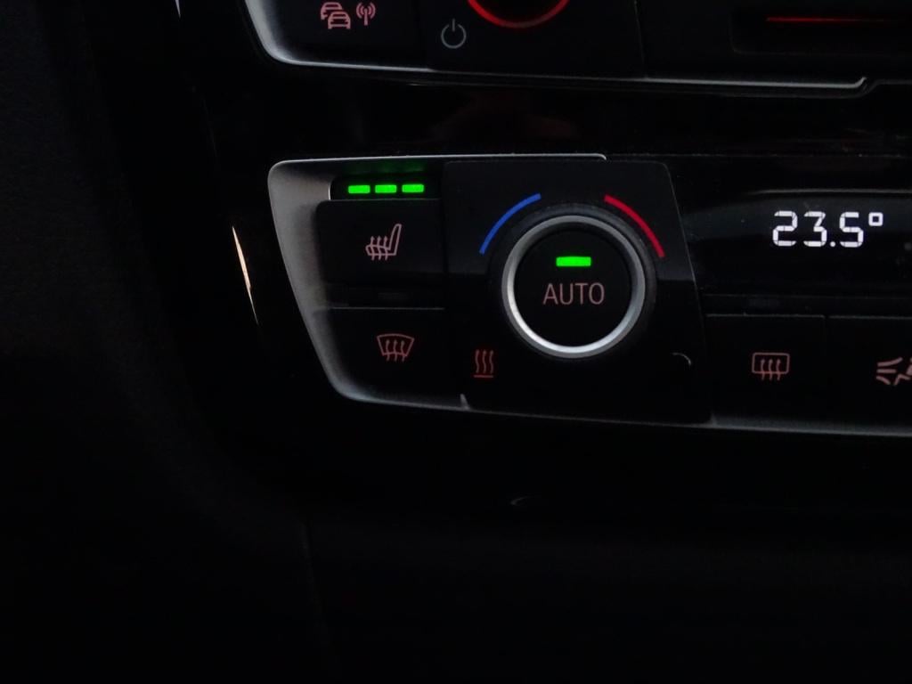 BMW 3-serie 330e luxury