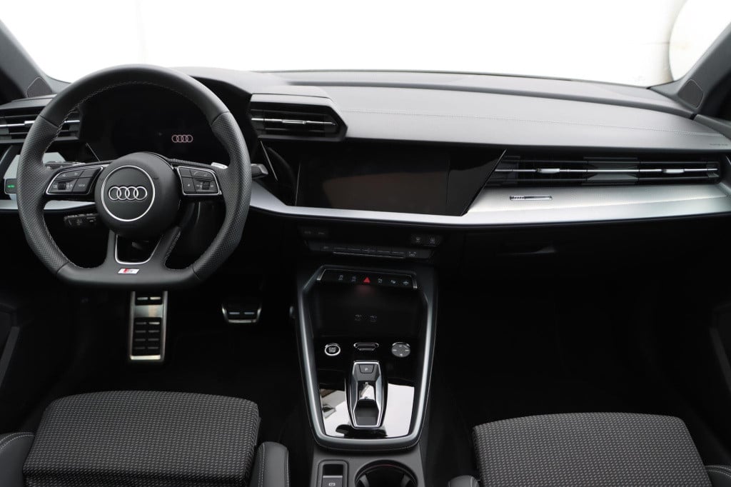 Audi A3 sportback 35 tfsi s edition 150pk s-tronic