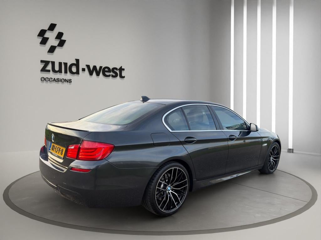 BMW 5 Serie 530d high executive