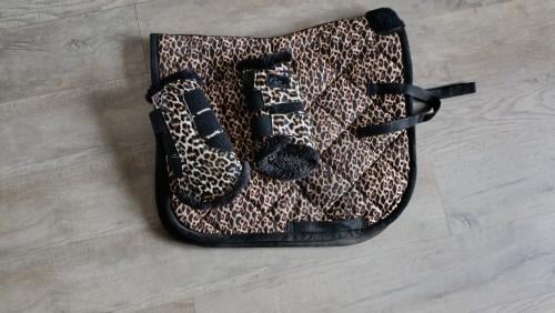 Dekje met beenbeschermers