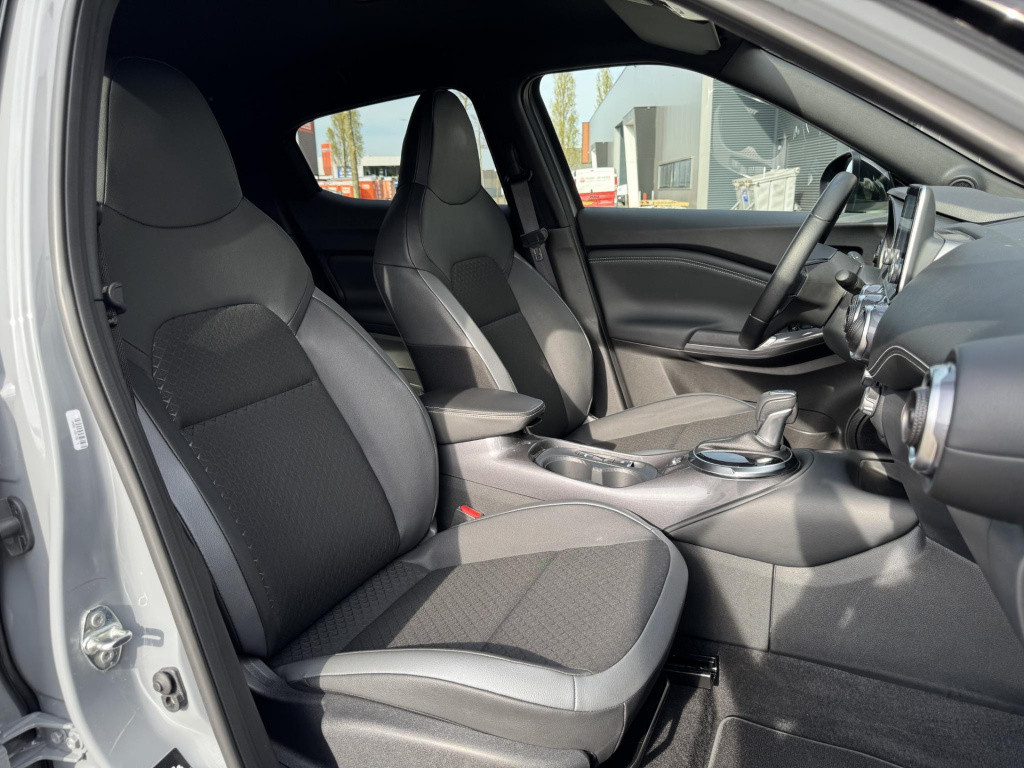Nissan Juke 1.6 hybrid n-connecta parking pack