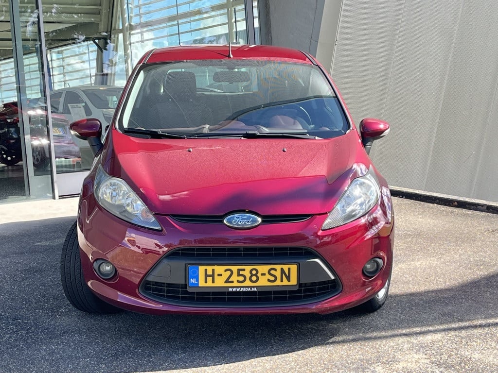 Ford Fiesta 1.4 trend automaat