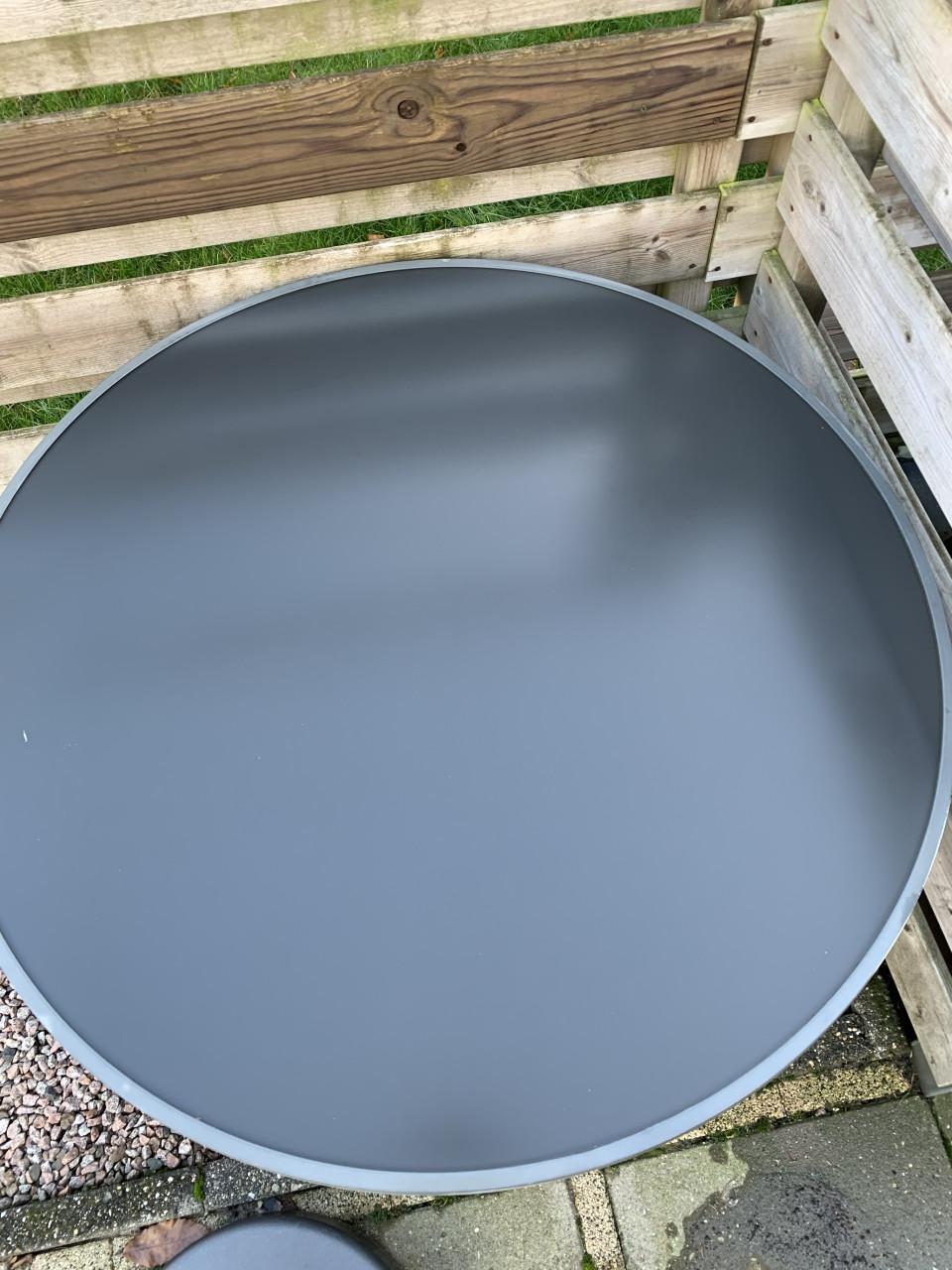 Tuinset met 4 stoelen, bijpassende kussens en een hoes