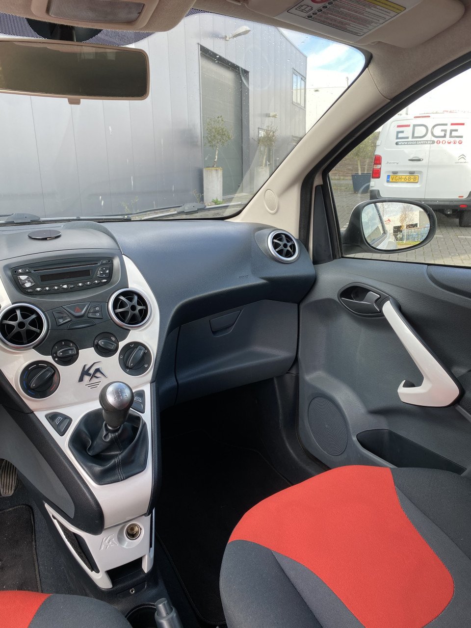 Ford Ka 1.2 51KW 2008 Wit | NAP | NIEUWE APK!
