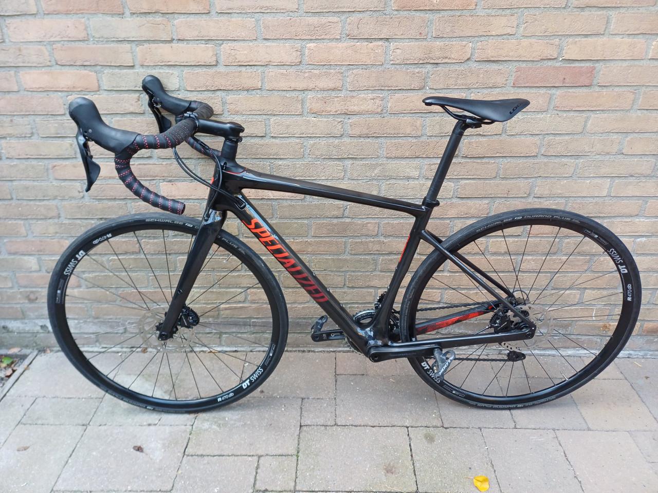 Racefiets Specialized Diverse (gravel fiets)