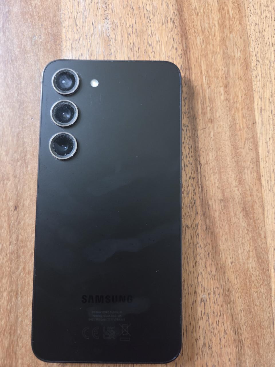 Samsung galaxy s23 128 GB