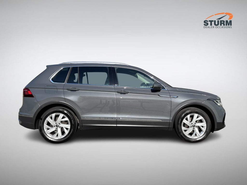 Volkswagen Tiguan 1.5 tsi elegance trekhaak |  camera | apple carplay/andro