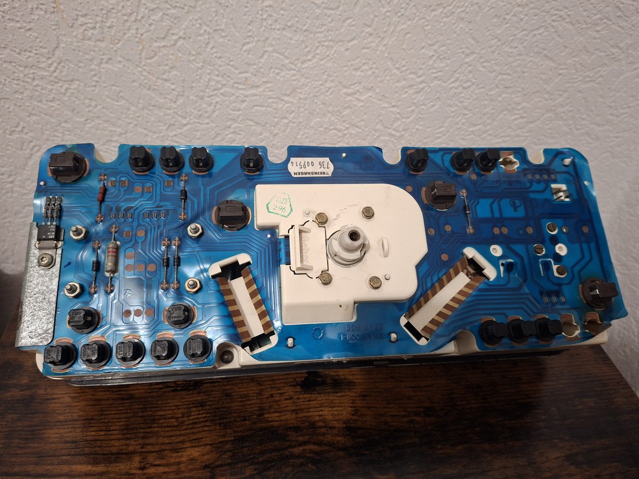 Instrumentenpaneel van een Volvo 440/460 1.9 turbodiesel