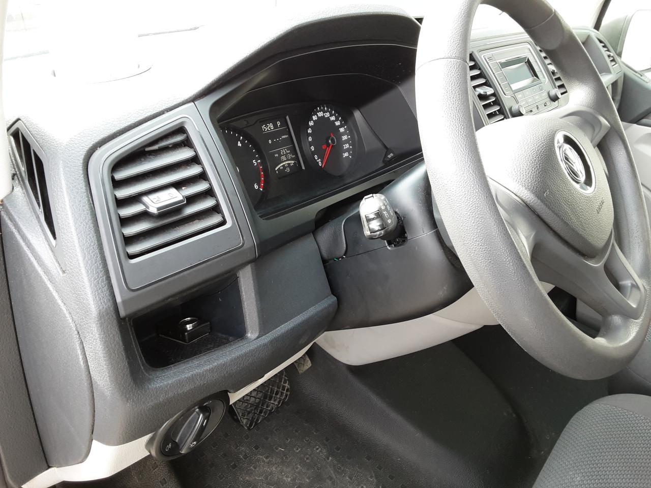 Volkswagen Transporter 2.0 TDI L2H1 Trendline AUTOMAAT DSG