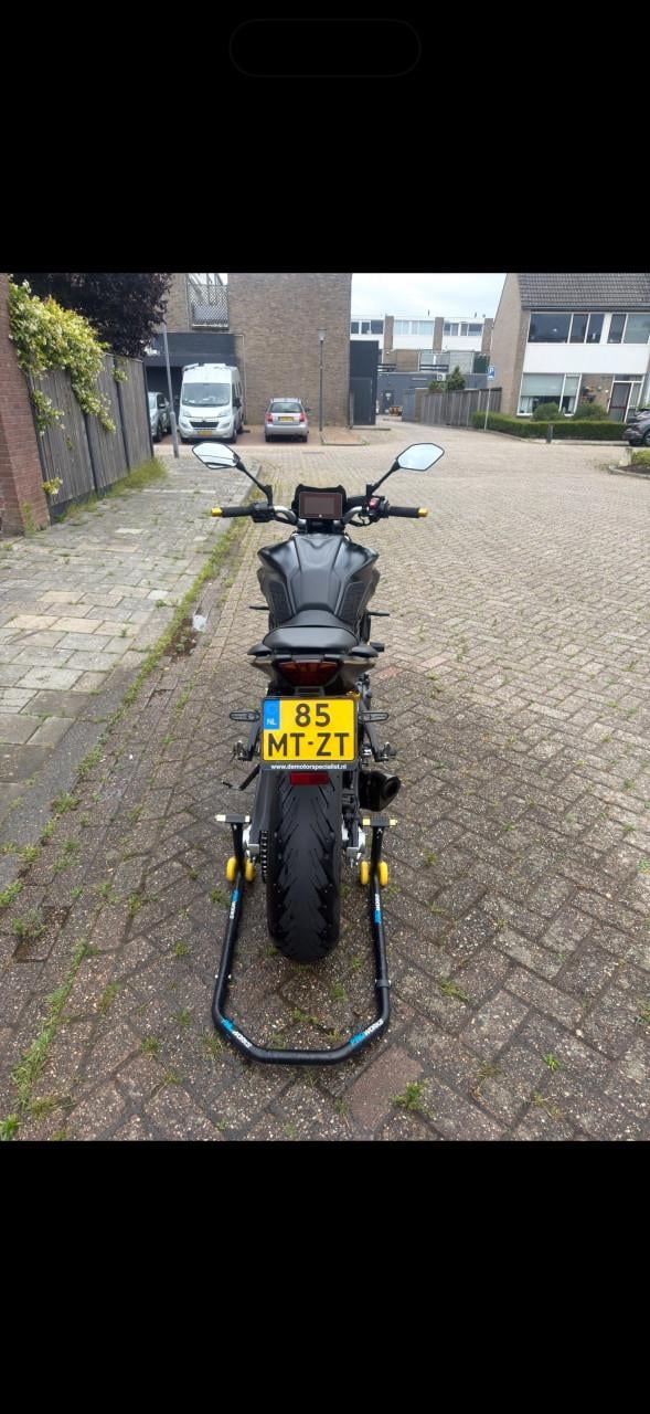 Yamaha MT07 2023