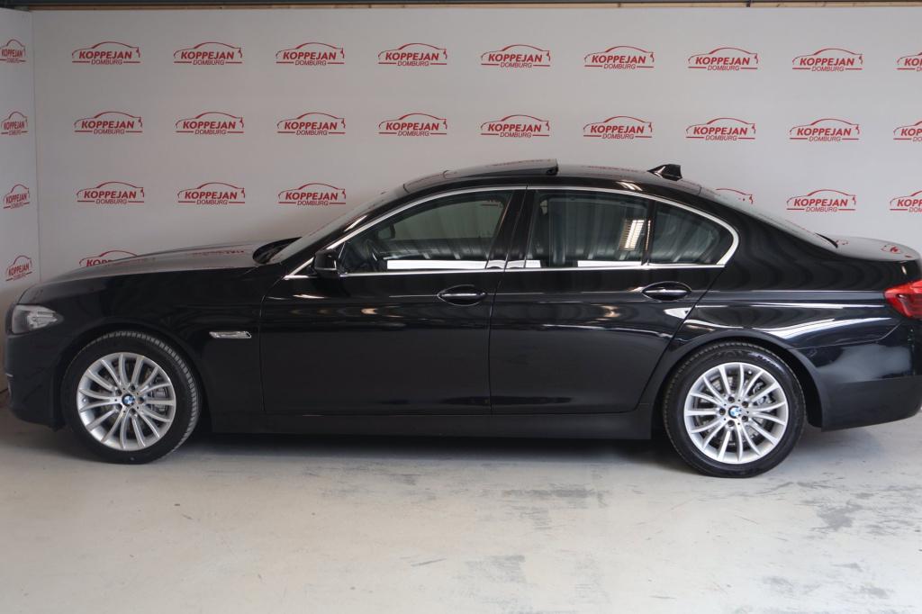 BMW 5 Serie 528i high executive dealer oh, carplay, pano, keyless, led, hea