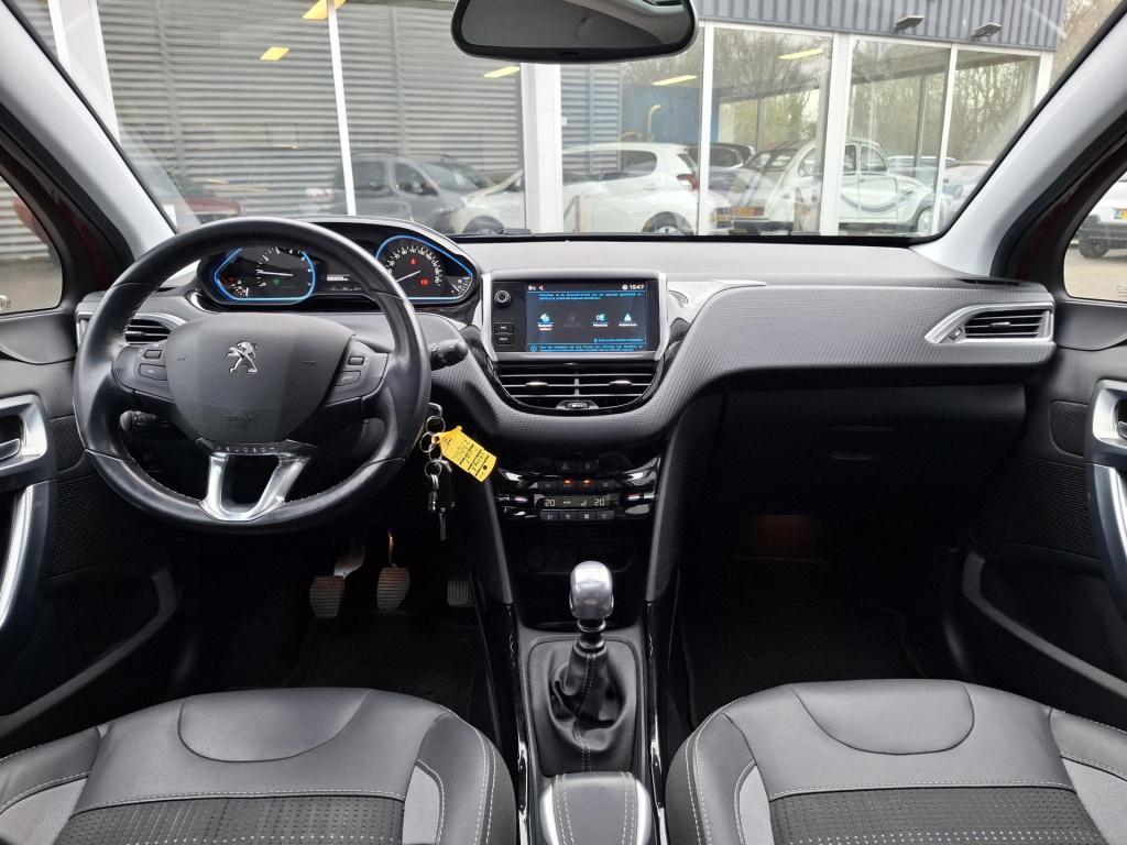 Peugeot 2008 suv 130 allure pano/cam/lmv/trekhaak