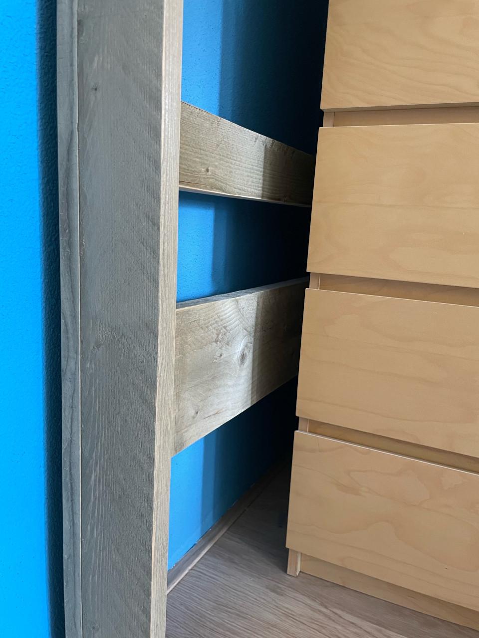Bed hoogslaper (incl. verstelbare lattenbodem)