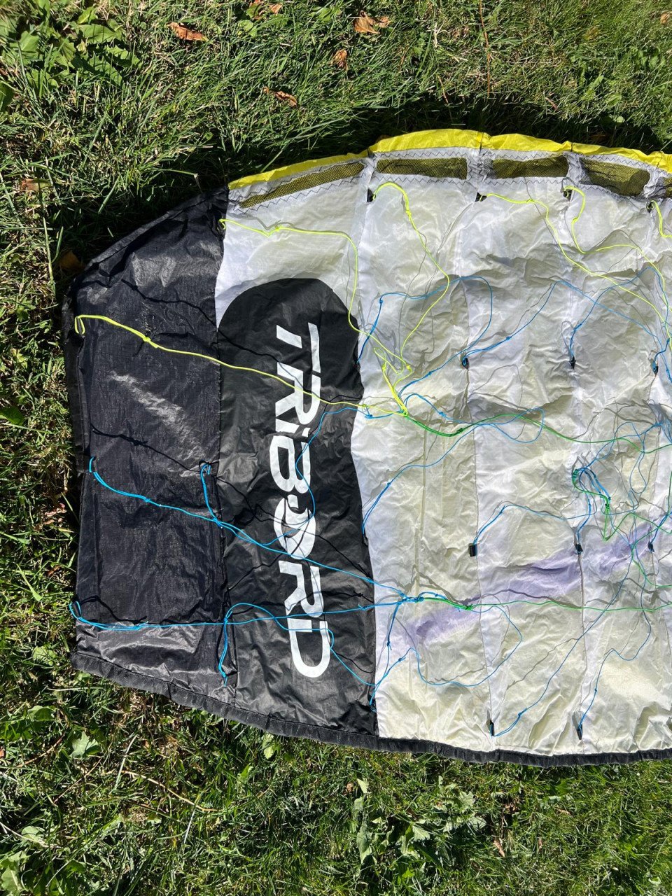 HQ Beamer 3.0m2 + Tribord 3.5m2
