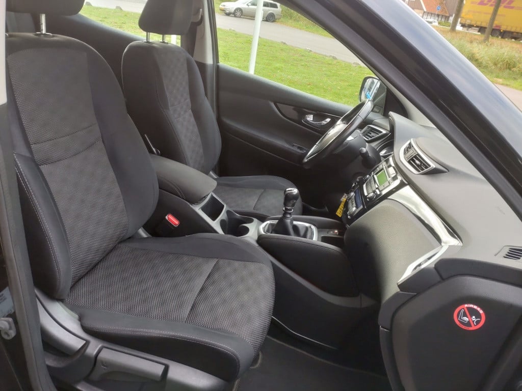 Nissan Qashqai 1.2 acenta