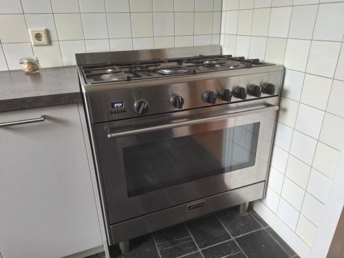 SMEG 5 pits gasfornuis