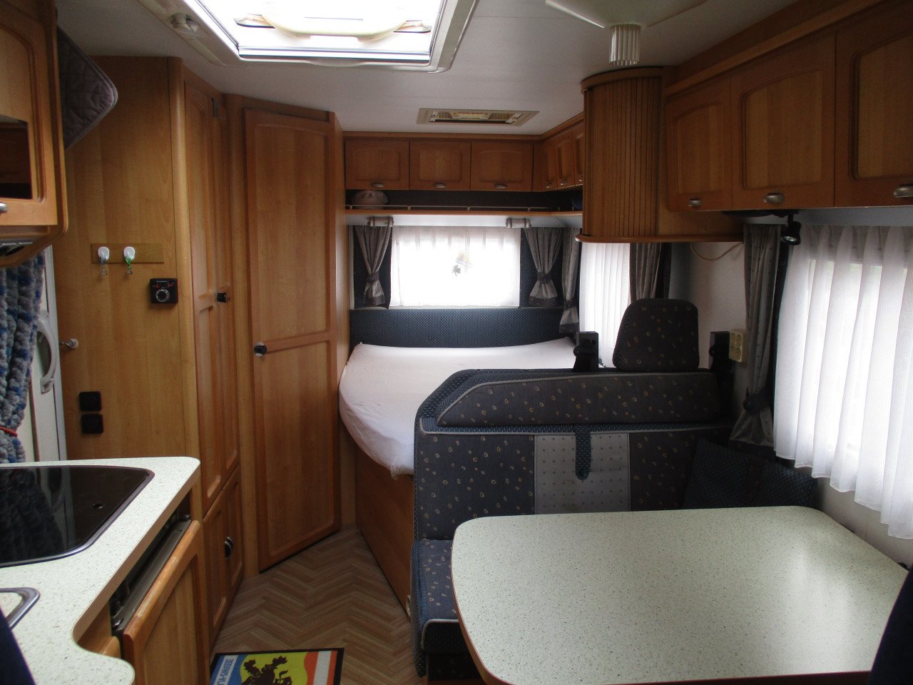 Camper Burstner T604 Harmony Line