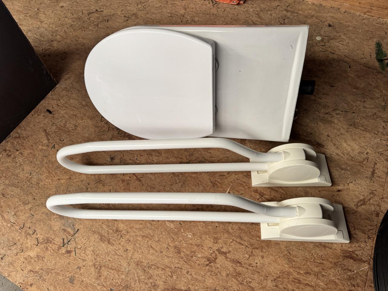 O.a. minder validetoilet met toiletbeugels