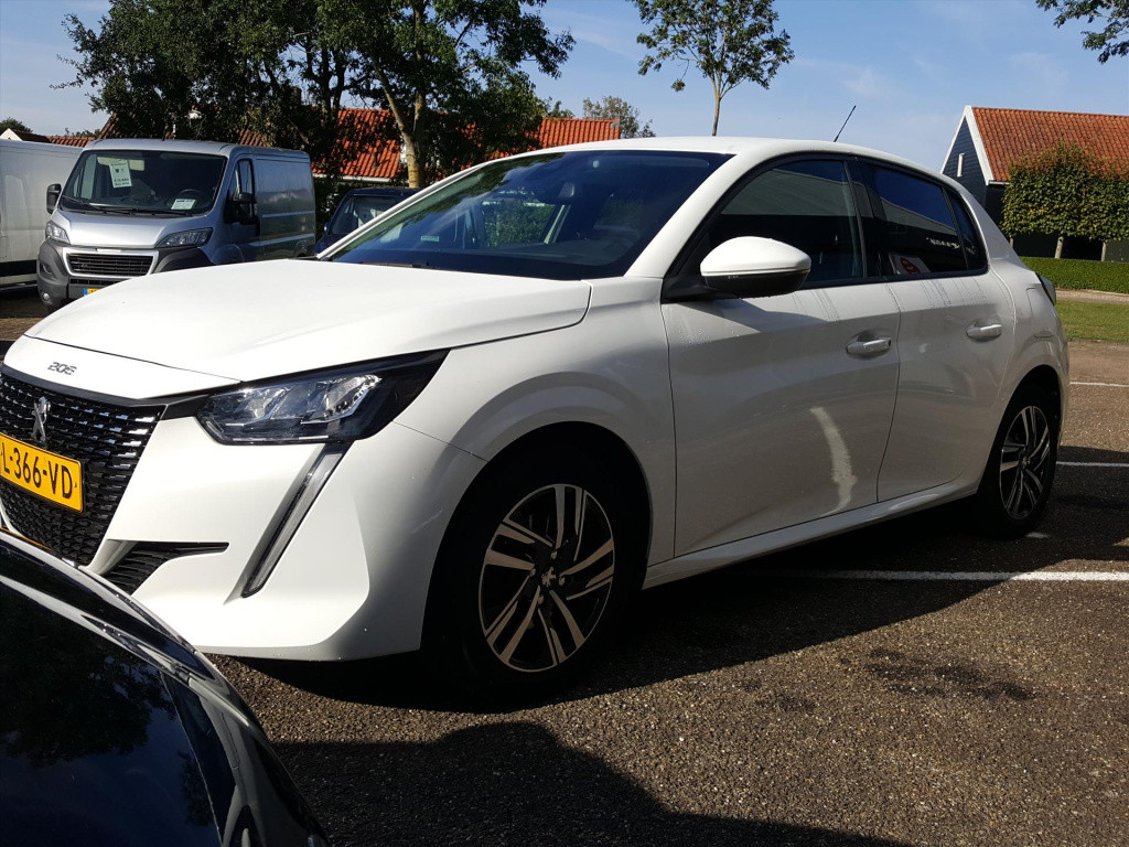 Peugeot 208 allure 1.2 pt-100pk navigatie | apple carplay & android auto | 
