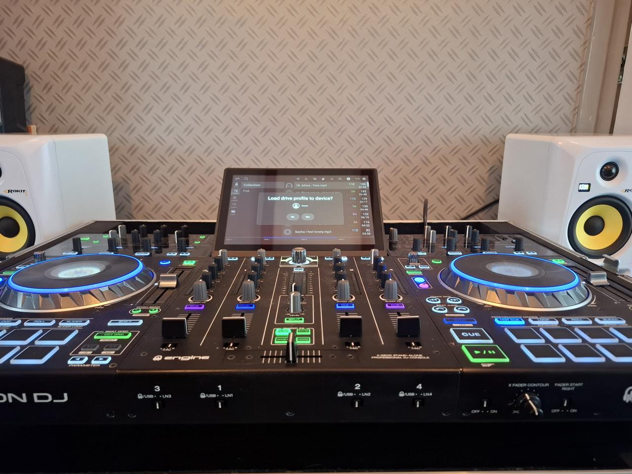 Denon Prime4