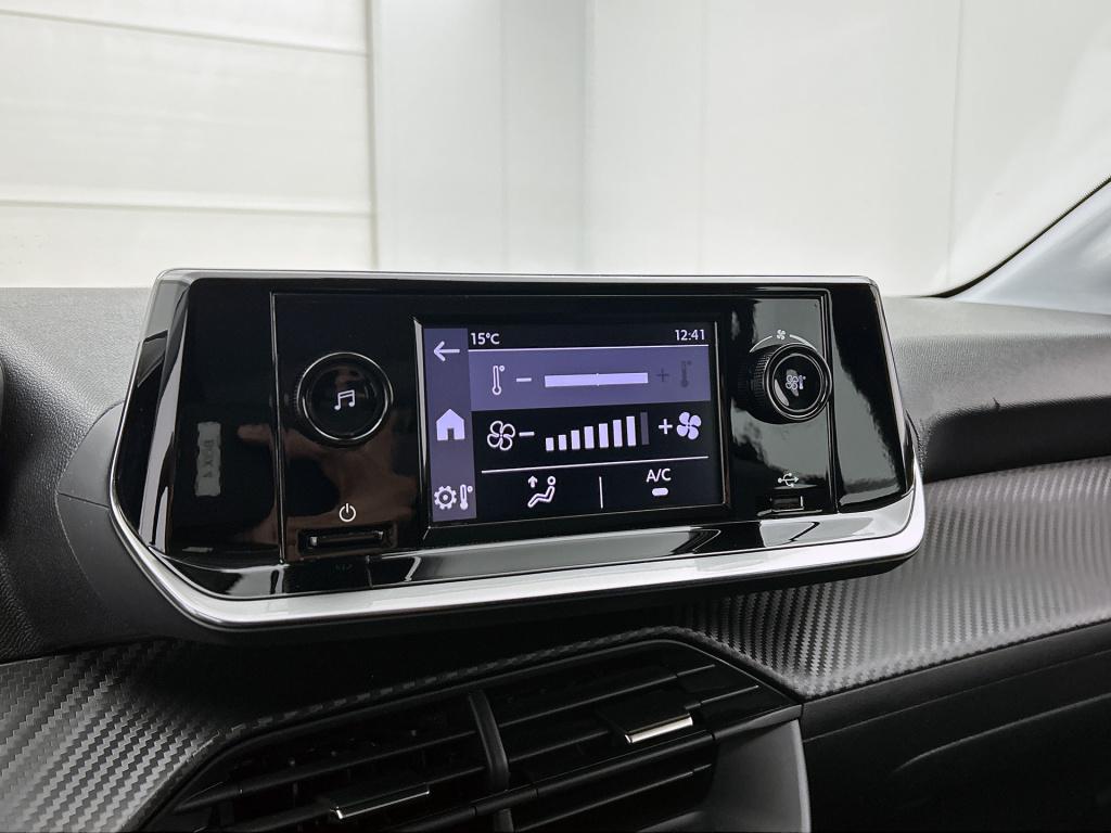 Peugeot 208 75 pk like | rijklaar